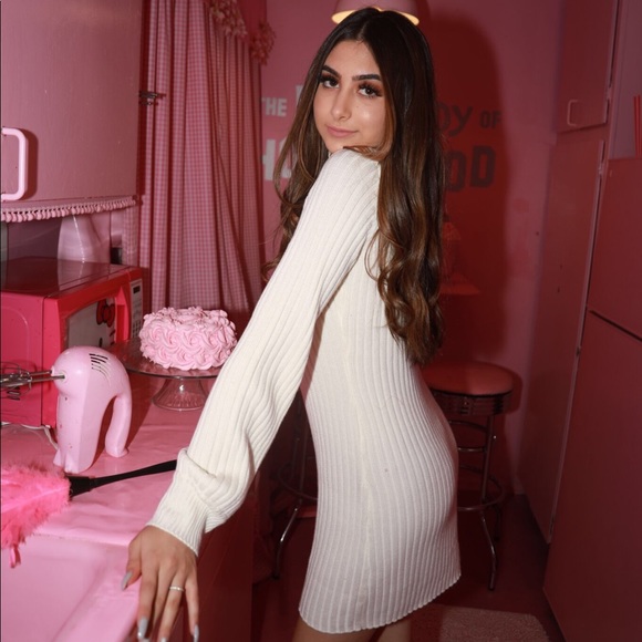 Tiger Mist Dresses & Skirts - White turtle neck sweater dress